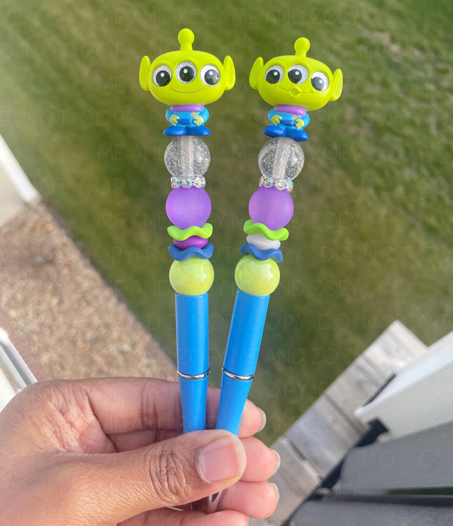Alien Beadable Pens (Includes 1 Refill) - MeAndZoey