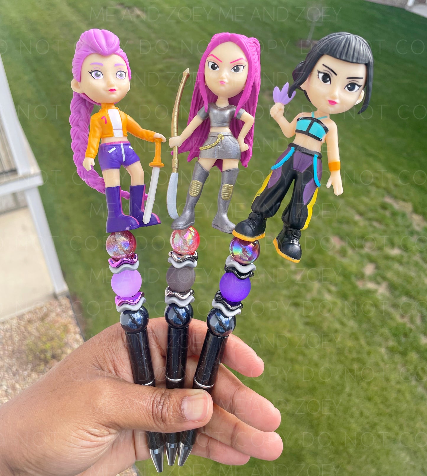 Huntr!x Beadable Pens (Includes 1 Refill)