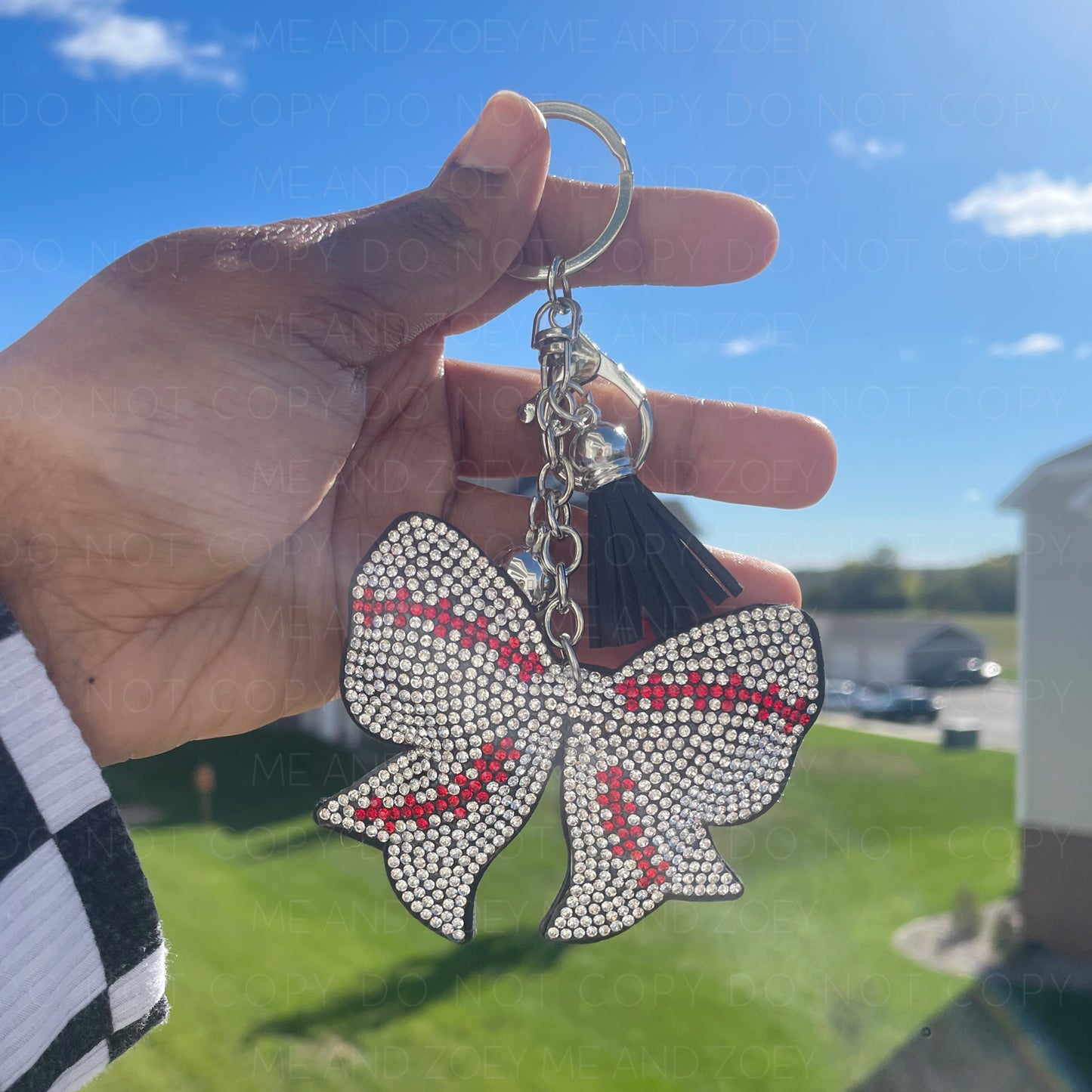 Sparkly Bling Tassel Keychain – Cute Accessory for Bags, Keys & Giftst