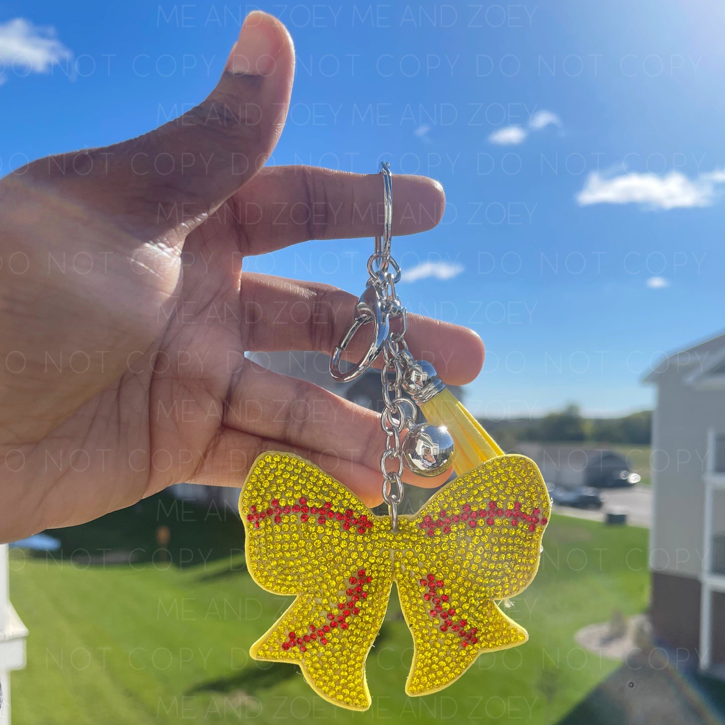 Sparkly Bling Tassel Keychain – Cute Accessory for Bags, Keys & Giftst