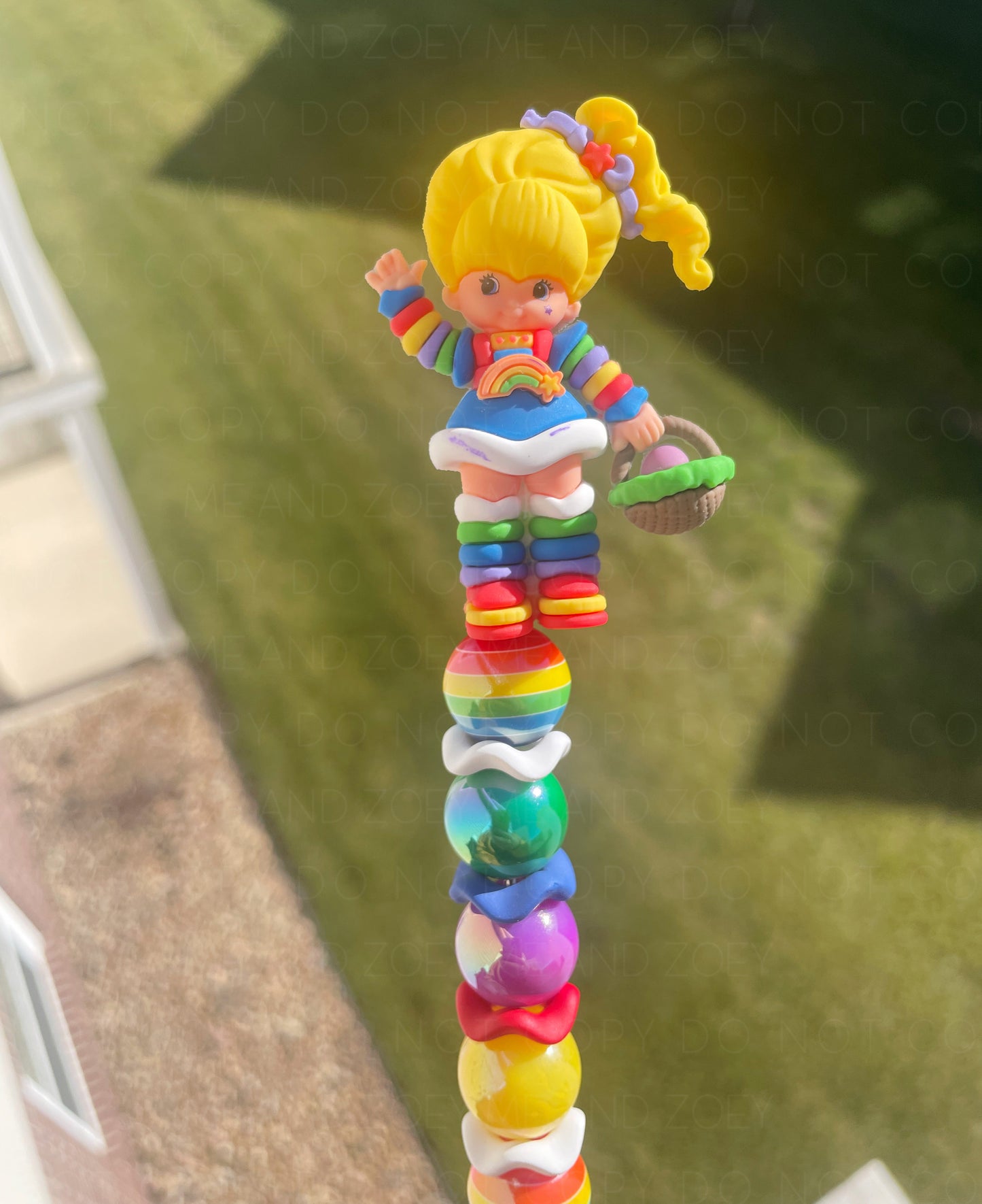 Rainbow Girl Beadable Pens (Includes 1 Refill)